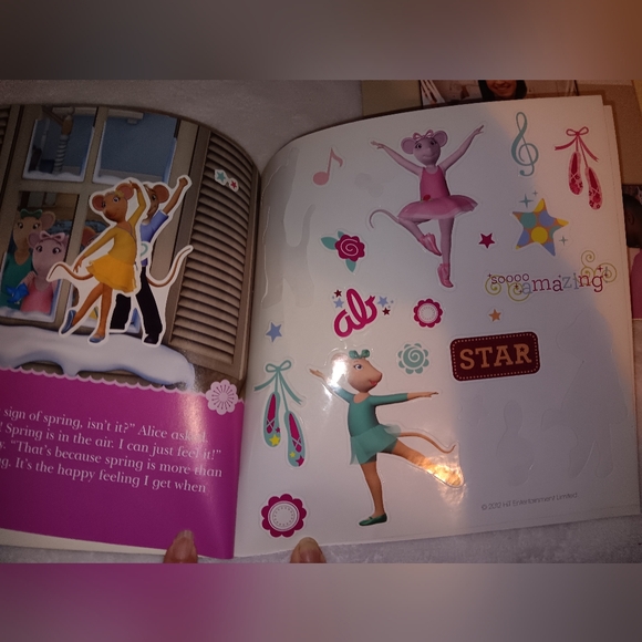 Reading Book Lot Of 5 Pre-owned Some Wear on Books - Picture 2 of 9